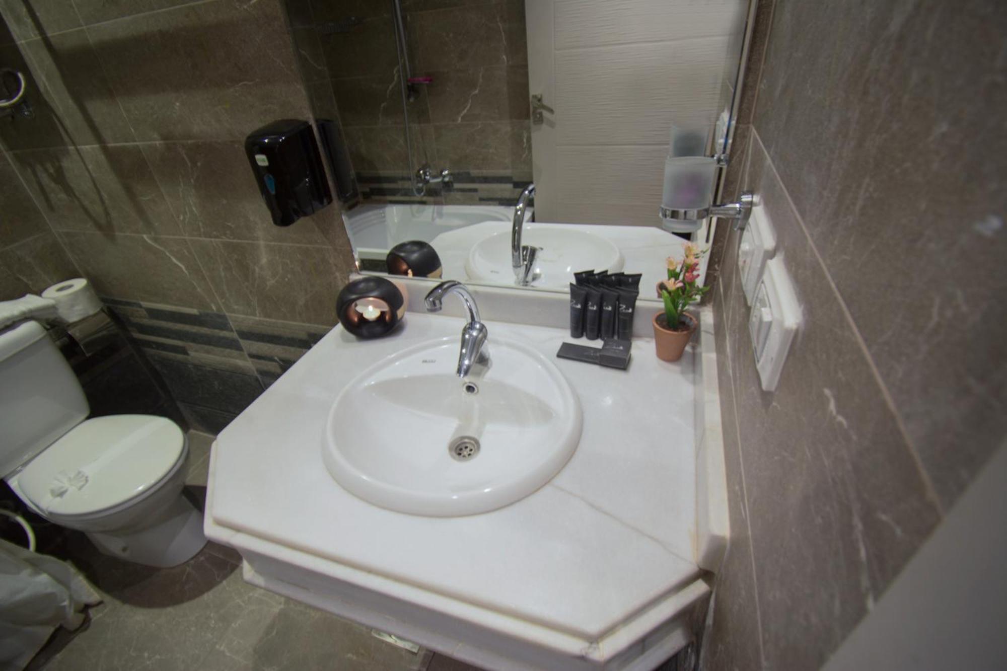 Nile Guardian Hotel Giza Dış mekan fotoğraf